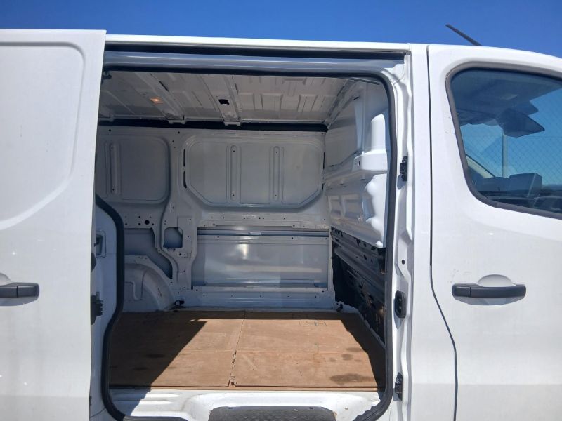 RENAULT TRAFIC FURGON L1H1 BLUE DCI 130 CV
