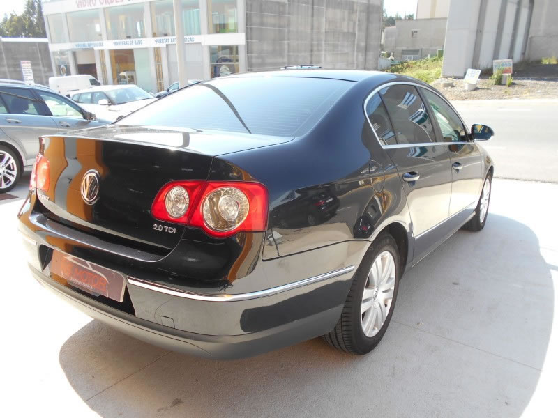 VOLKSWAGEN PASSAT  2.0 TDI 140 HIGHLINE