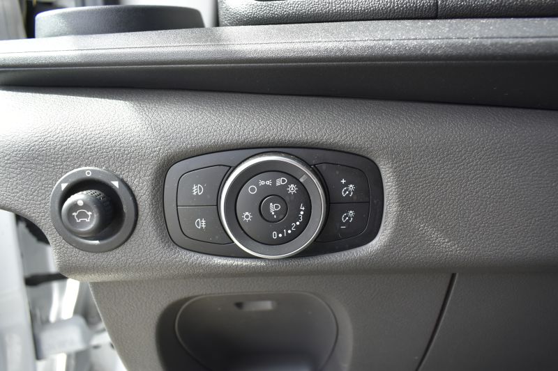 FORD TRANSIT  V420 350 130CV  L4H3 VAN TREND RWD