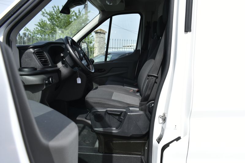 FORD TRANSIT  V420 350 130CV  L4H3 VAN TREND RWD