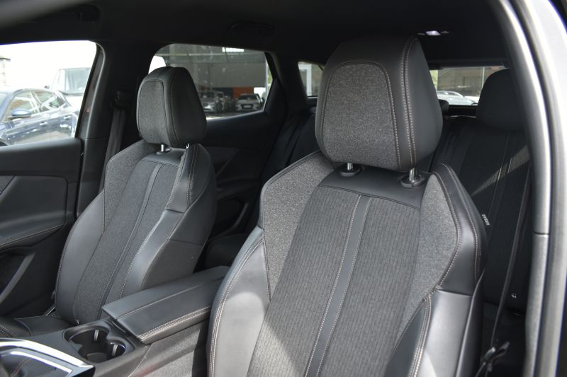 PEUGEOT 3008 1.2 130CV GT LINE 