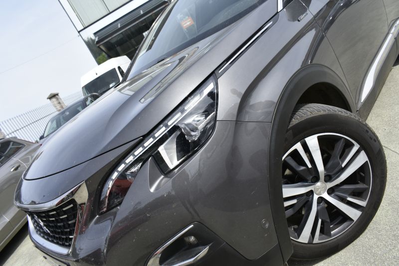 PEUGEOT 3008 1.2 130CV GT LINE 