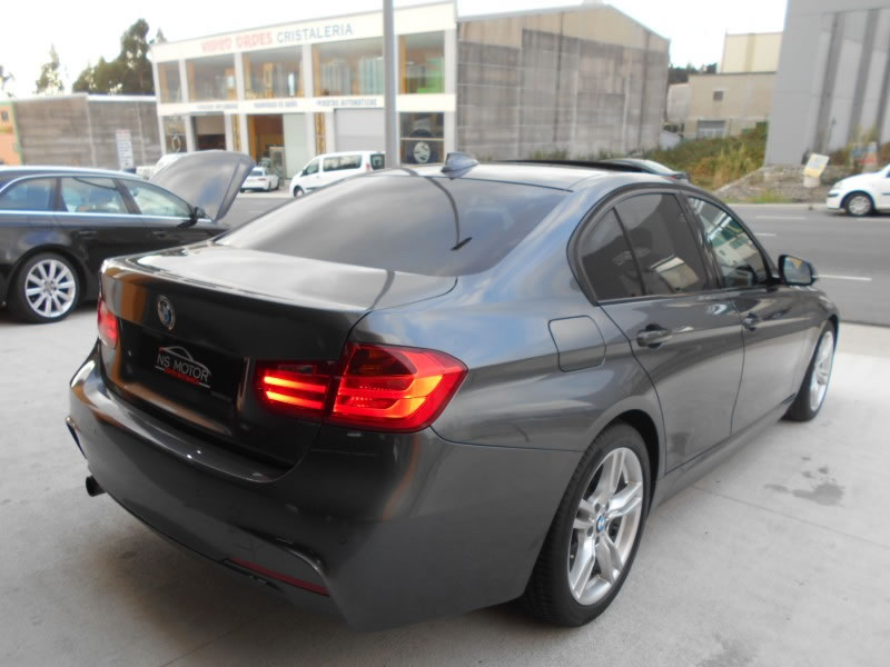 BMW 320D  F30 PACK M NAVI FULL