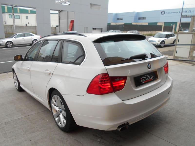 BMW SERIE 3 TOURING 318D E90