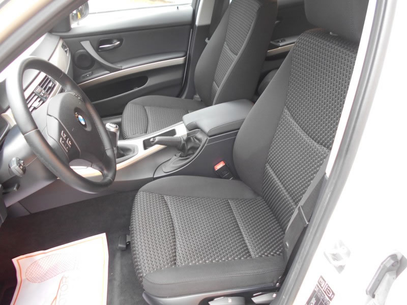 BMW SERIE 3 TOURING 318D E90