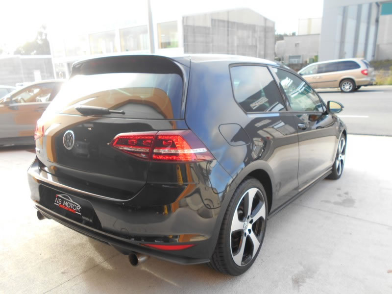 VOLKSWAGEN GOLF SERIE VII GTI PERFORMANCE 2.0 TSI 230 