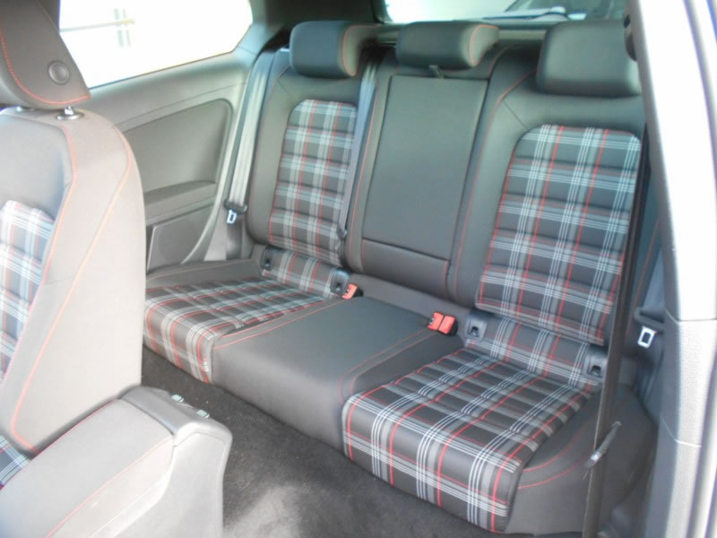 VOLKSWAGEN GOLF SERIE VII GTI PERFORMANCE 2.0 TSI 230 