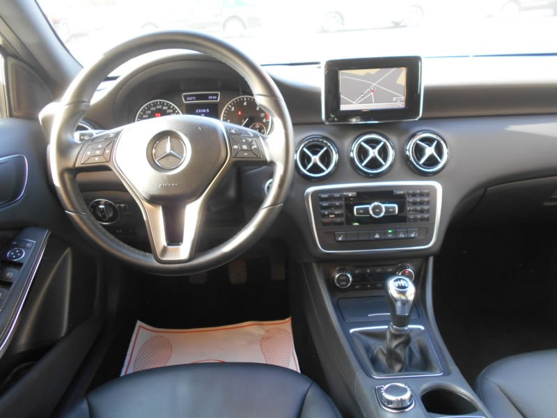 MERCEDES-BENZ CLASE A 180 CDI 109CV STYLE  