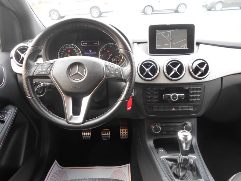 MERCEDES-BENZ CLASE B  180 CDI 109CV SPORT FULL LEDS