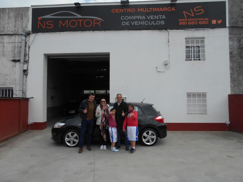 TOYOTA AURIS 1.8 HIBRIDO