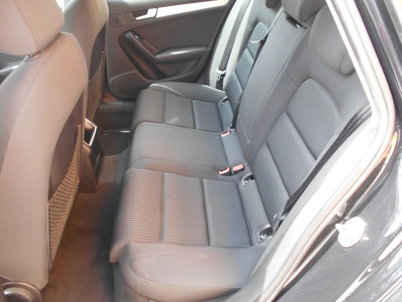 AUDI A4 AVANT  2.0 TDI NAVI-BIXENON-LEDS