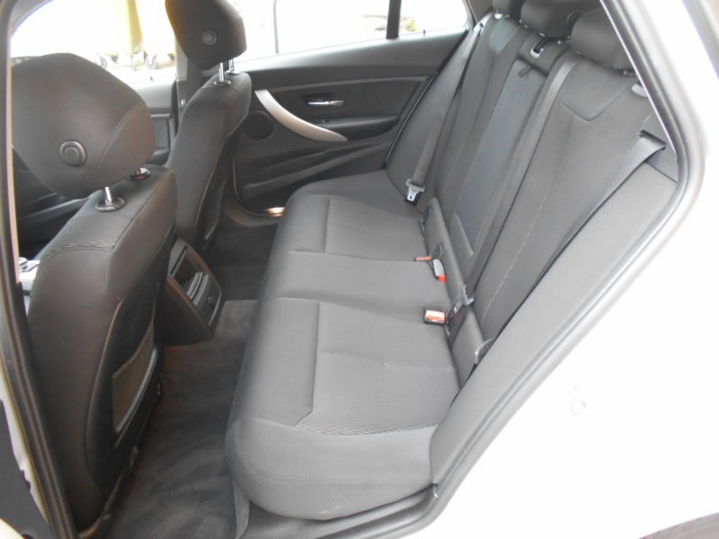 BMW SERIE 3 F30 TOURING 318D 143CV