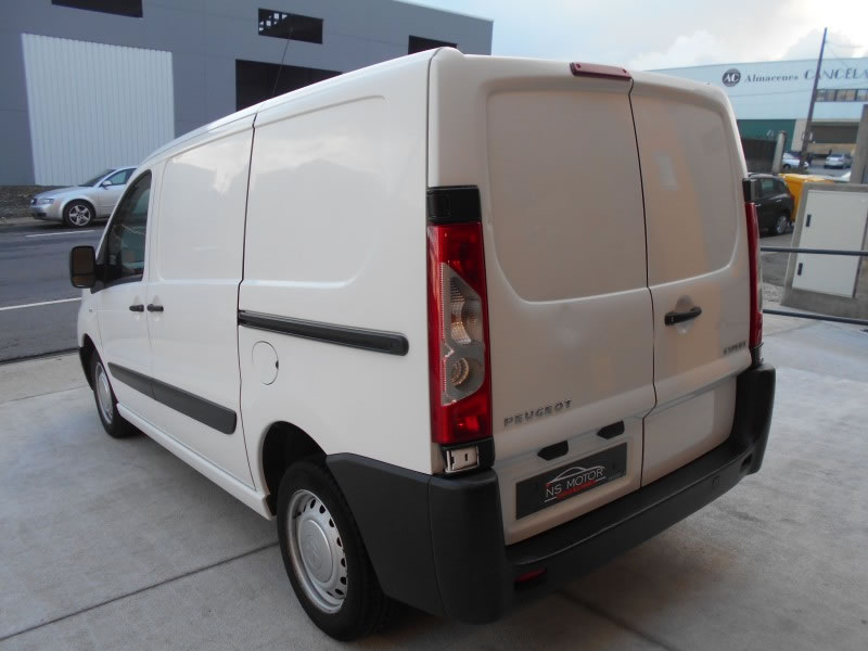 PEUGEOT EXPERT 2.0 HDI 130CV L1H1