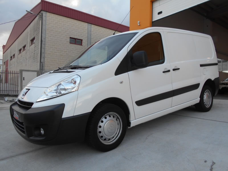 PEUGEOT EXPERT 2.0 HDI 130CV L1H1