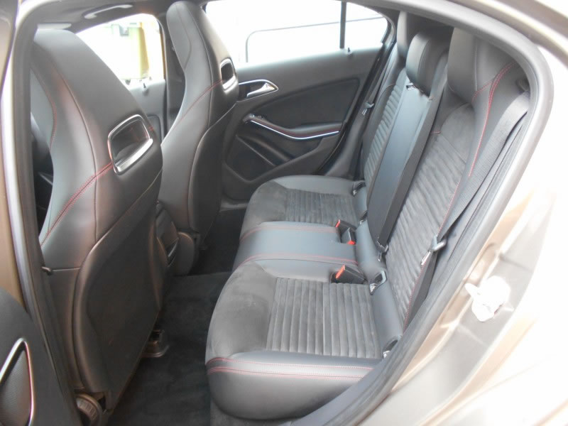 MERCEDES-BENZ CLASE A A180 CDI 109CV  AMG