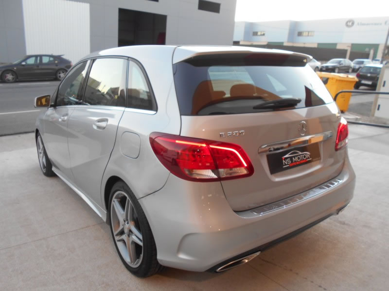 MERCEDES-BENZ CLASE B B200 CDI 136CV AMG AUT
