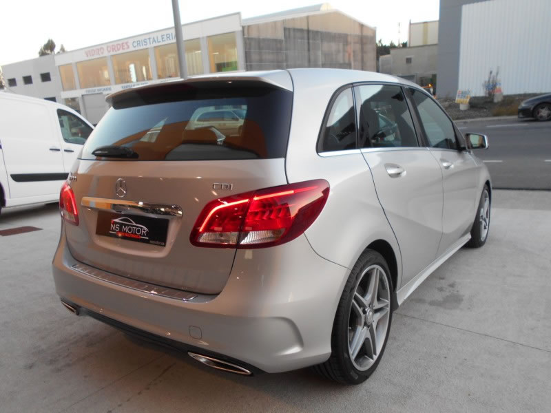 MERCEDES-BENZ CLASE B B200 CDI 136CV AMG AUT