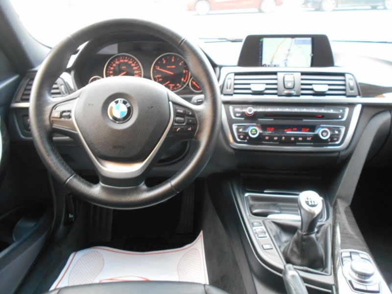 BMW SERIE 3 318D 143CV F31 SPORT