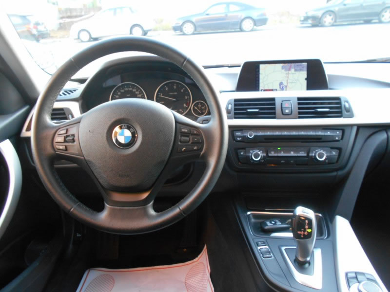 BMW SERIE 3 318D 143CV F31 AUTO