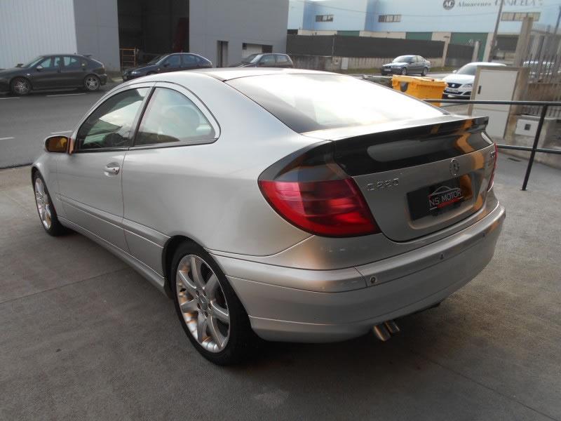 MERCEDES-BENZ CLASE C C220 CDI 143CV SPORTCOUPE