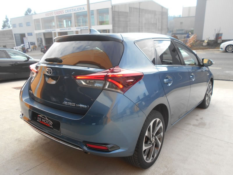 TOYOTA AURIS  1.8 140H HYBRID 136CV