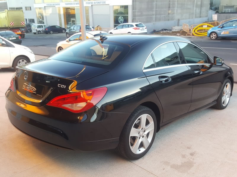 MERCEDES-BENZ CLA 200 CDI