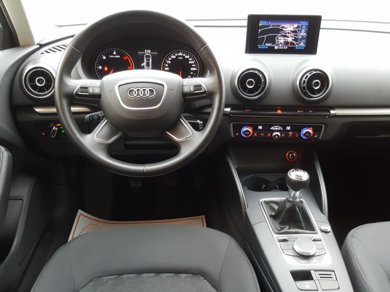 AUDI A3 SPORTBACK 1.6 TDI 110CV AMBITION 6 VELOCIDADES