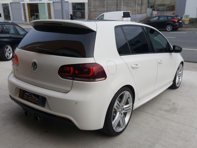 VOLKSWAGEN GOLF VI 2.0 TSI 271CV R20