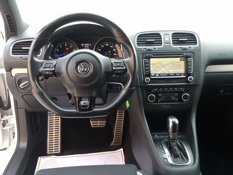 VOLKSWAGEN GOLF VI 2.0 TSI 271CV R20