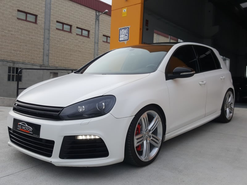 VOLKSWAGEN GOLF VI 2.0 TSI 271CV R20
