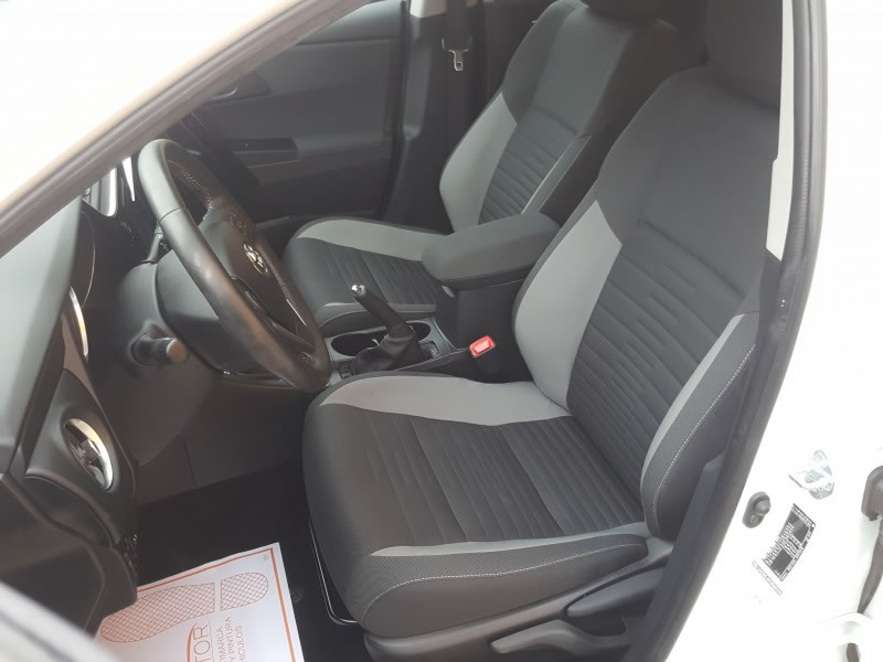 TOYOTA AURIS  1.4 D4D 90CV ACTIVE 6 VEL