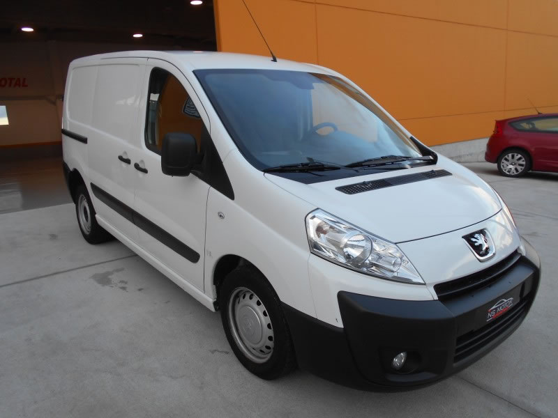 PEUGEOT EXPERT 2.0 HDI 130CV L1H1