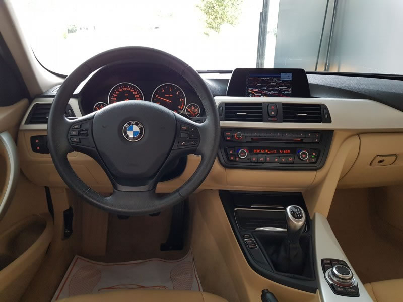 BMW SERIE 3 318D 143CV F30