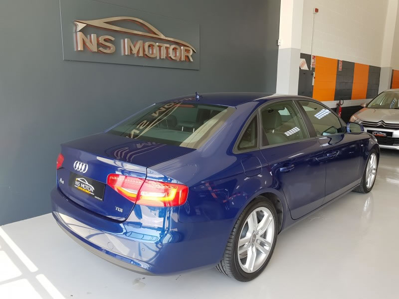 AUDI A4 2.0 TDI 136CV SLINE INT/EXT FULL