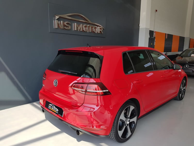 VOLKSWAGEN GOLF VII 2.0 TSI 220CV GTI DSG