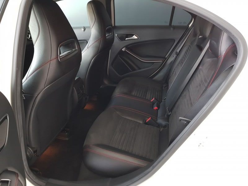 MERCEDES-BENZ CLASE A 200CDI 136CV PACK AMG INT/EXT