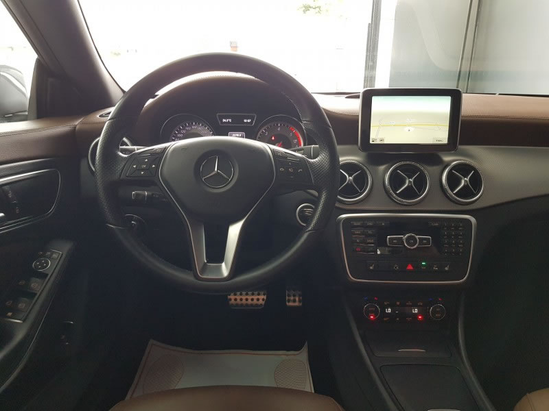 MERCEDES-BENZ CLA 220 CDI 170CV AUT AMG FULL