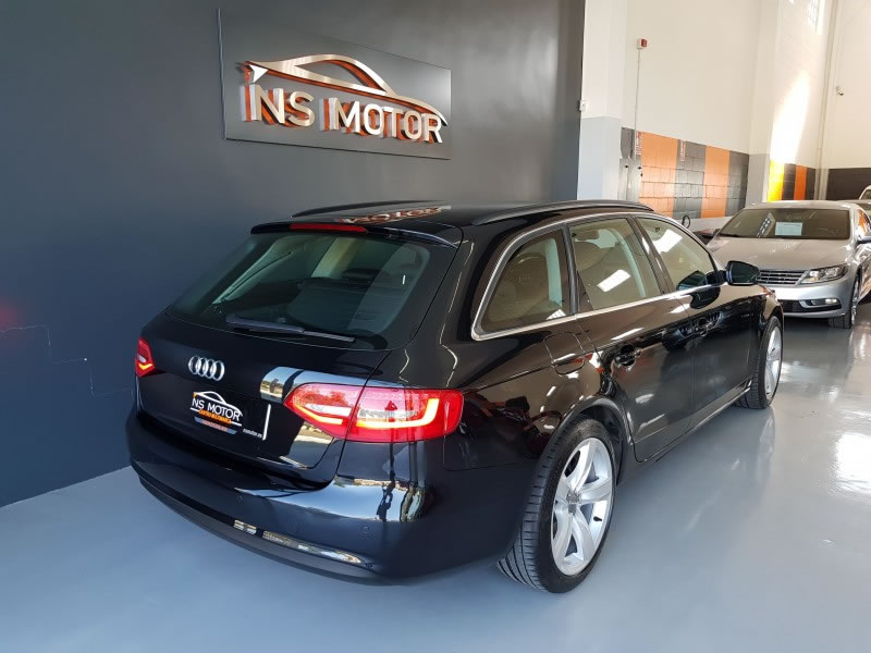 AUDI A4 AVANT  2.0 TDI 136CV 