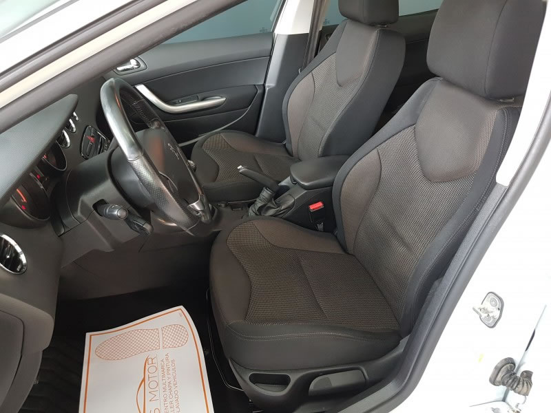 PEUGEOT 308 1.6 HDI 90CV SPORT