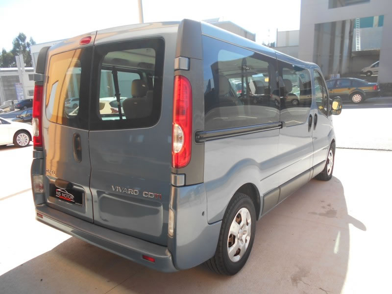 OPEL VIVARO 2.0 DCI 115CV 6 VEL 9 PLAZAS