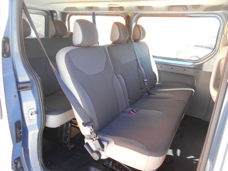 OPEL VIVARO 2.0 DCI 115CV 6 VEL 9 PLAZAS