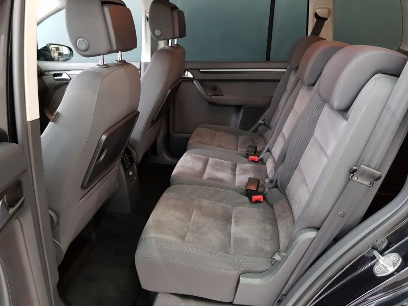 VOLKSWAGEN TOURAN 2.0 TDI 140 HIGHLINE 7 PLAZAS