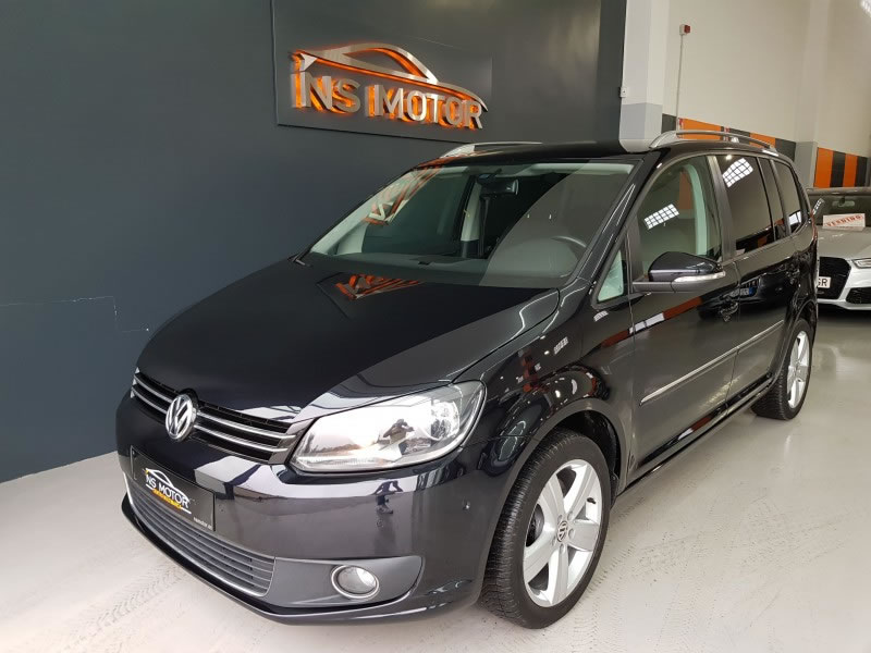 VOLKSWAGEN TOURAN 2.0 TDI 140 HIGHLINE 7 PLAZAS