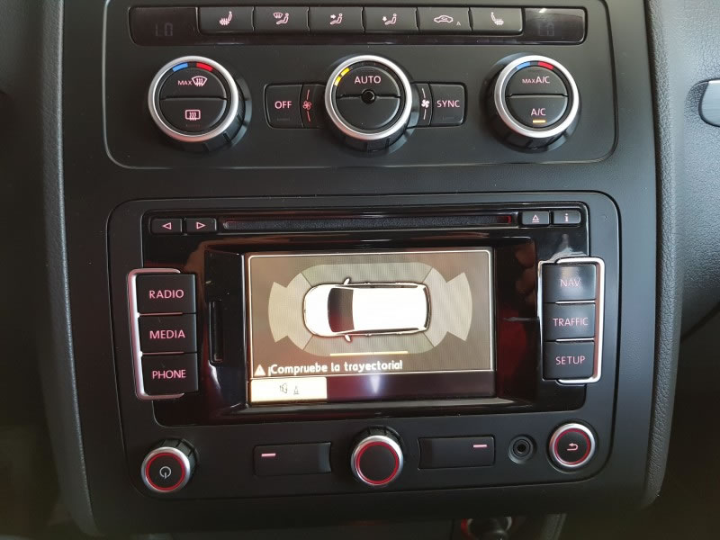 VOLKSWAGEN TOURAN 2.0 TDI 140CV CUP