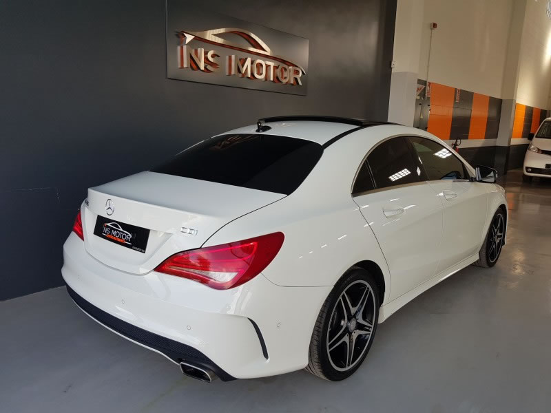 MERCEDES-BENZ CLA 220CDI 170CV PACK AMG INTERIOR Y EXTERIOR 7G FULL