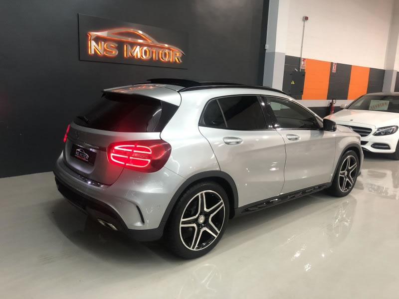 MERCEDES-BENZ GLA 200D 136CV 7G AMG