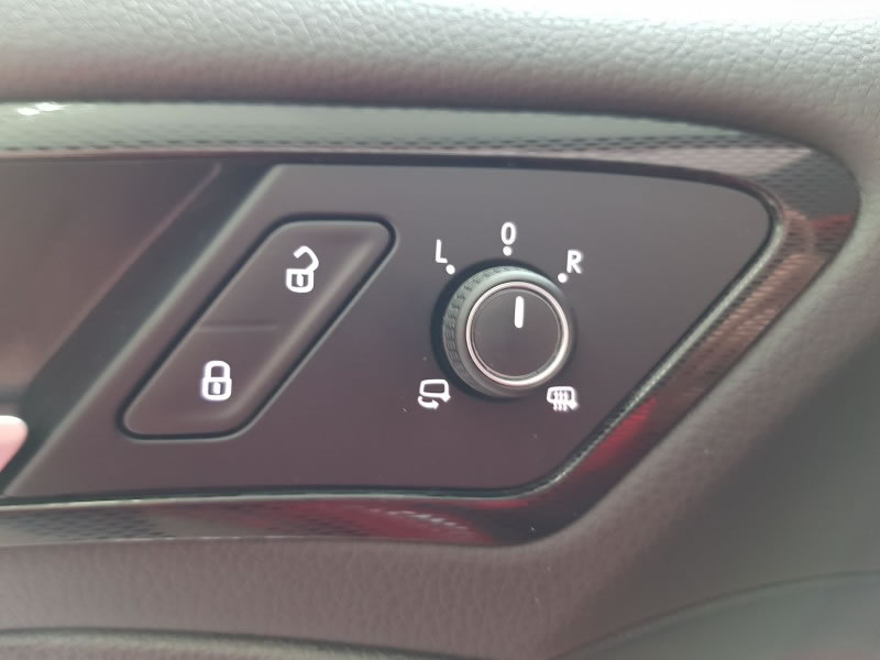 VOLKSWAGEN GOLF VII GTI 2.0 TSI 220CV DSG