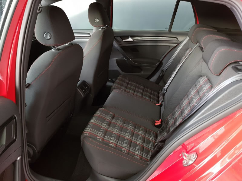 VOLKSWAGEN GOLF VII GTI 2.0 TSI 220CV DSG