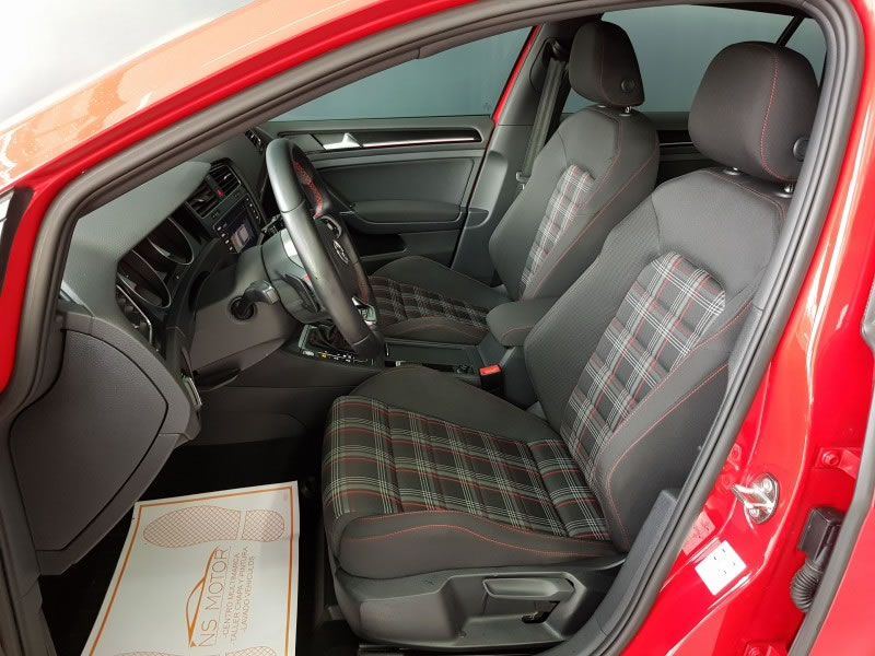 VOLKSWAGEN GOLF VII GTI 2.0 TSI 220CV DSG