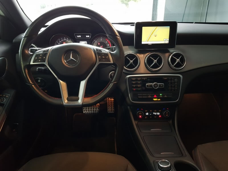 MERCEDES-BENZ GLA 220 CDI 170CV 7G AMG FULL